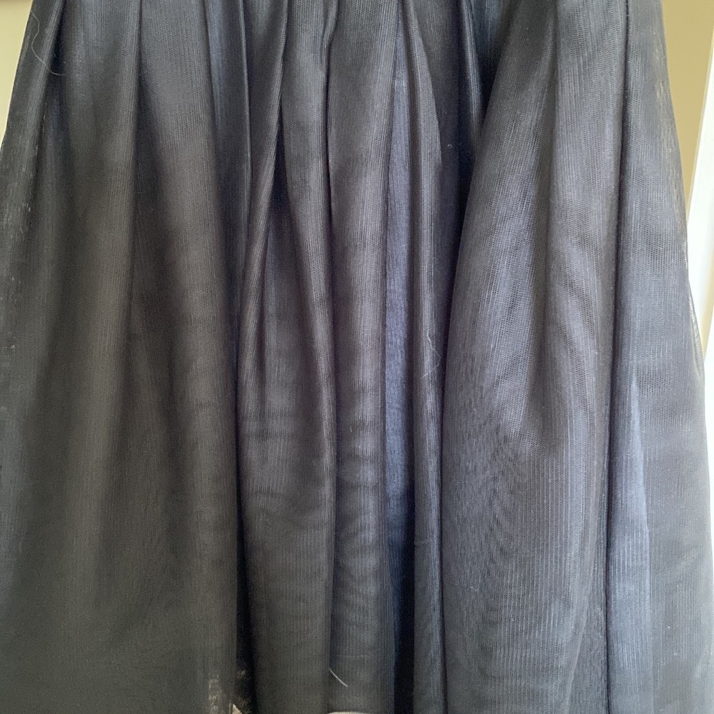 Black and nude women’s semi formal dress - Picture 6 of 7
